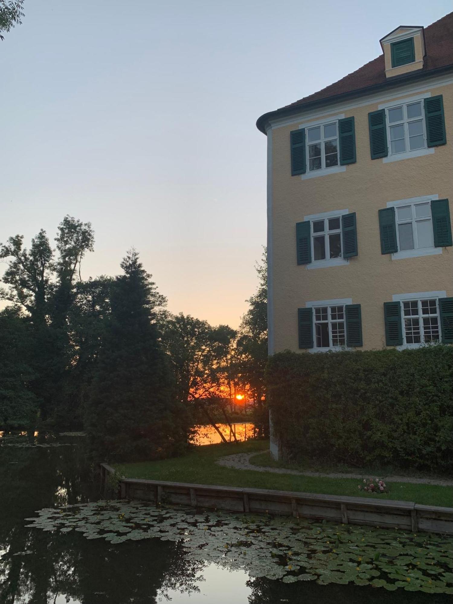 Wohnen Im Wasserschloss Sandizell 施罗本豪森 外观 照片